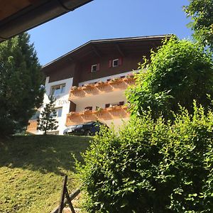 Garni Toni